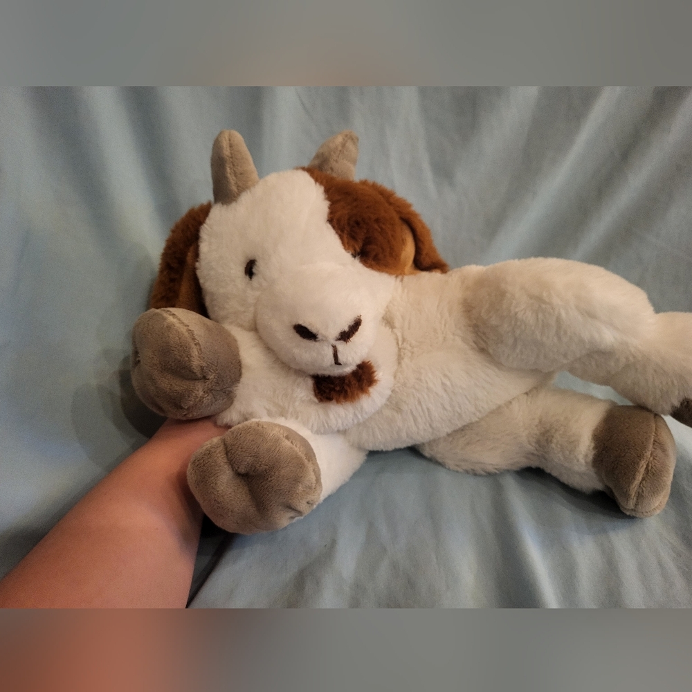 White Brown Spotted Billy Goat Horned Stuffed animal Plush Wild Republic toy